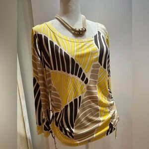 Carlisle Yellow,Beige,Black Silk Tropical Print Scoop Neck Top Sz L NWOT